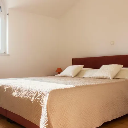 Apartamento Mery 1